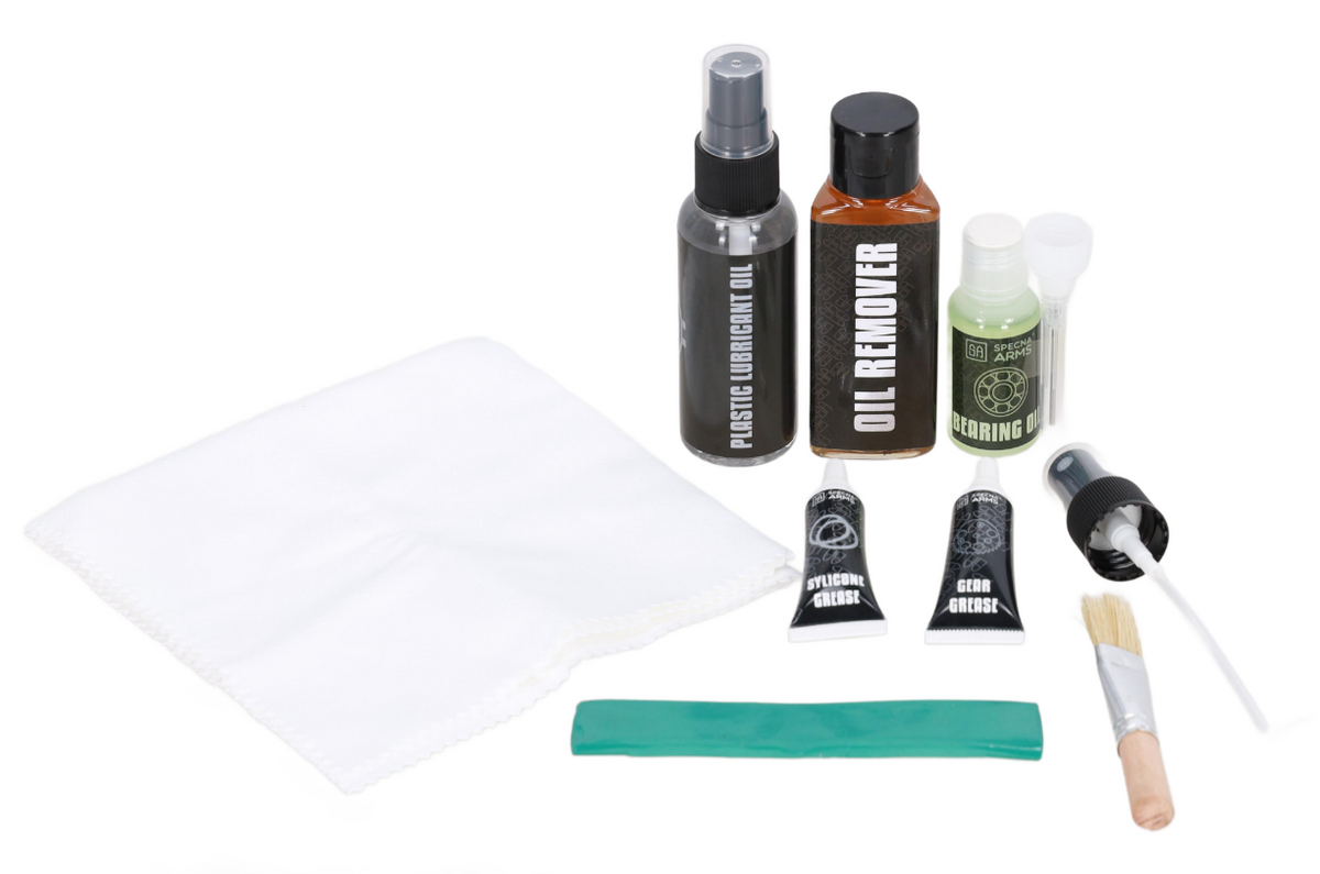 KIT D'ENTRETIEN 8 EN 1 — SA44494