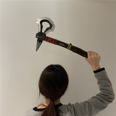 Tomahawk de Connor décoratif en mousse EVA – Assassin’s Creed III
