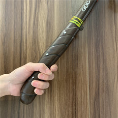 Tomahawk de Connor décoratif en mousse EVA – Assassin’s Creed III