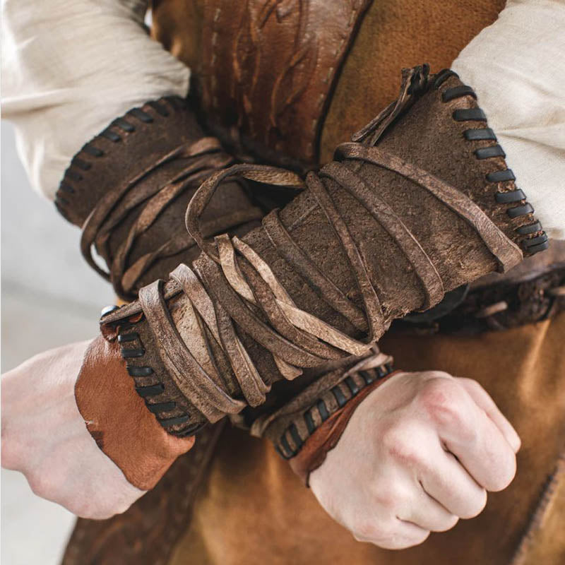 Bracelet d’avant-bras viking à lacets – Assassin’s Creed Valhalla