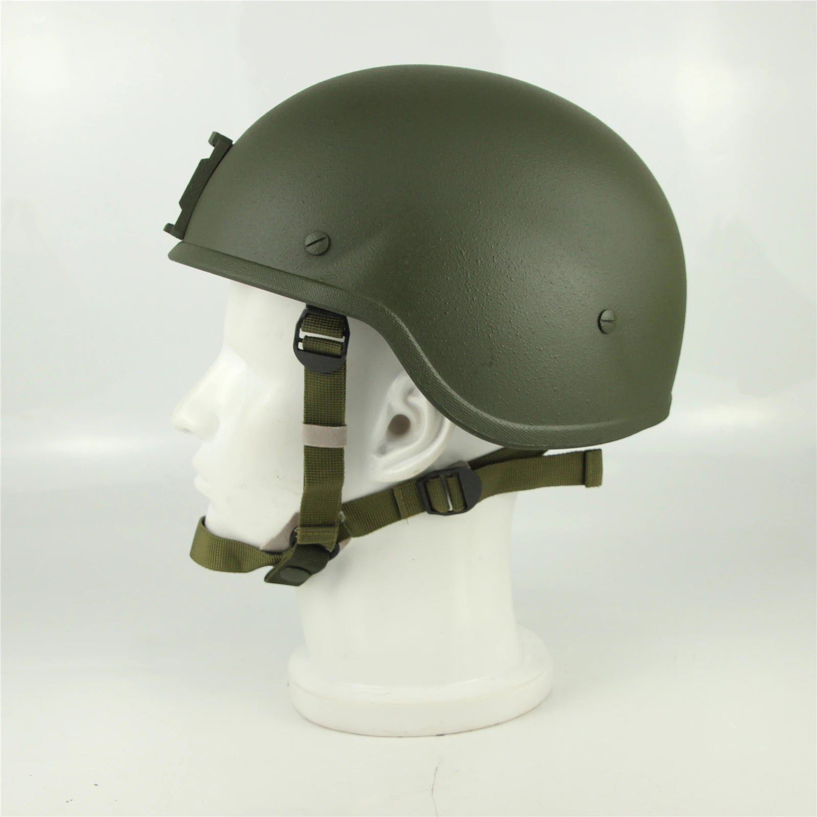 Casque d’entraînement type 6B47 – avec ou sans couvre-casque
