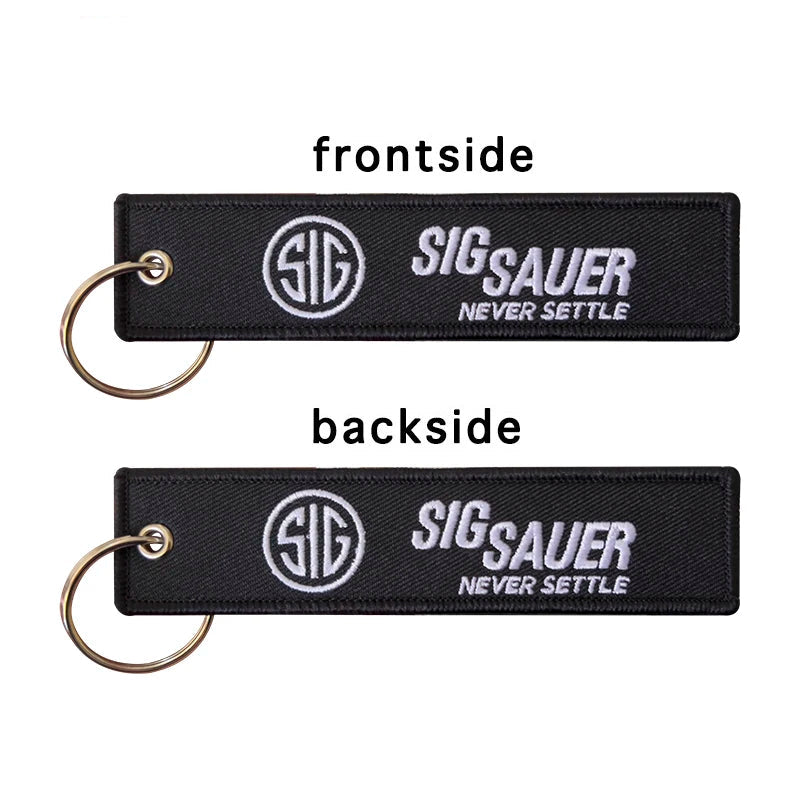 Porte-clés brodé SIG SAUER – 13 cm, lot au choix