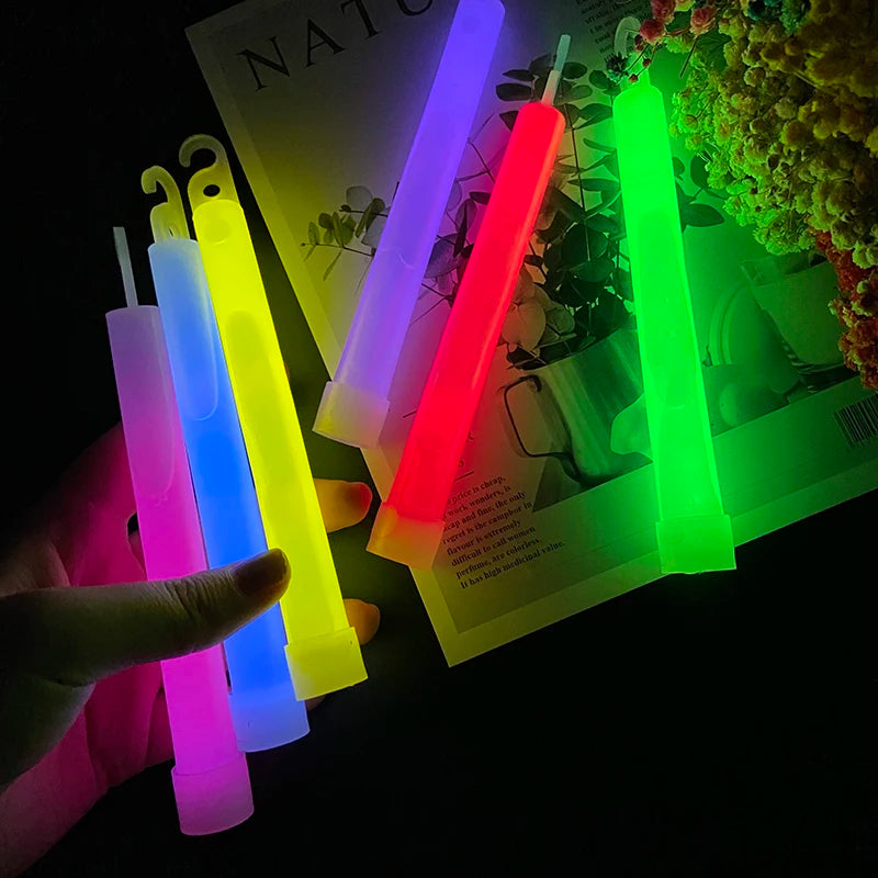 Bâton lumineux chimique 15 cm pour repérage terrain