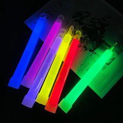 Bâton lumineux chimique 15 cm pour repérage terrain