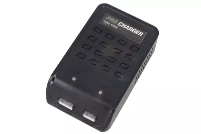 Chargeur LiPo 7,4 V / 11,1 V 2S-3S Pro - Duel Code — composant du pack AW