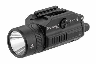 Lampe tactique CYCLONE 940 Lumens Skywoods