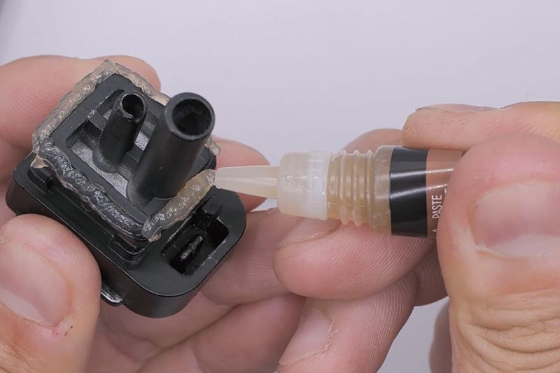 Stylo de graisse d’étanchéité haute performance marron – 4UAD