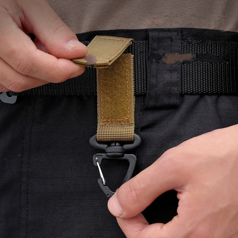 Attache MOLLE en nylon avec mousqueton