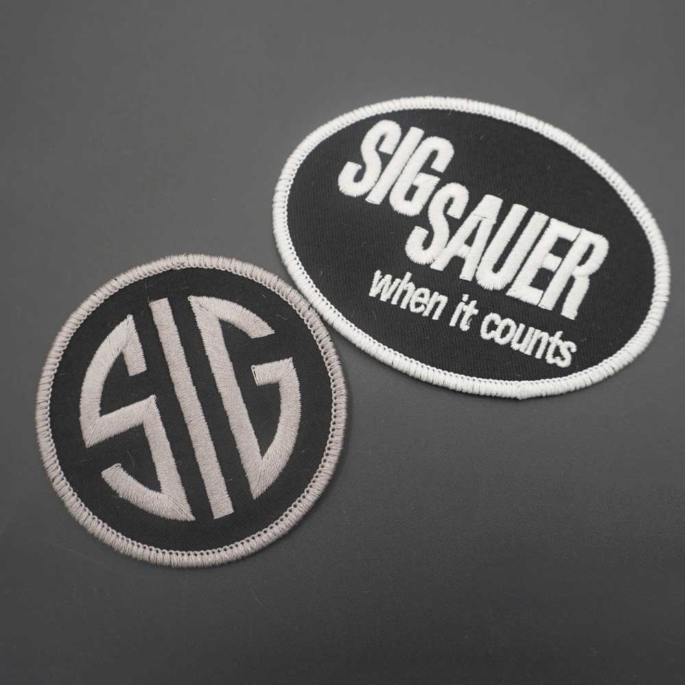 Patch brodé SIG Sauer avec dos auto-agrippant